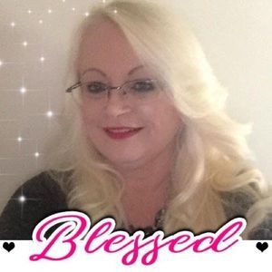 Meet your Posher, Tina